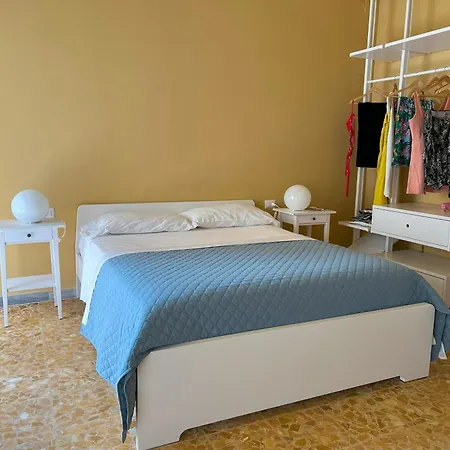 Sonnino 37 Guest house *